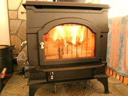 リハビリ室の薪ストーブ