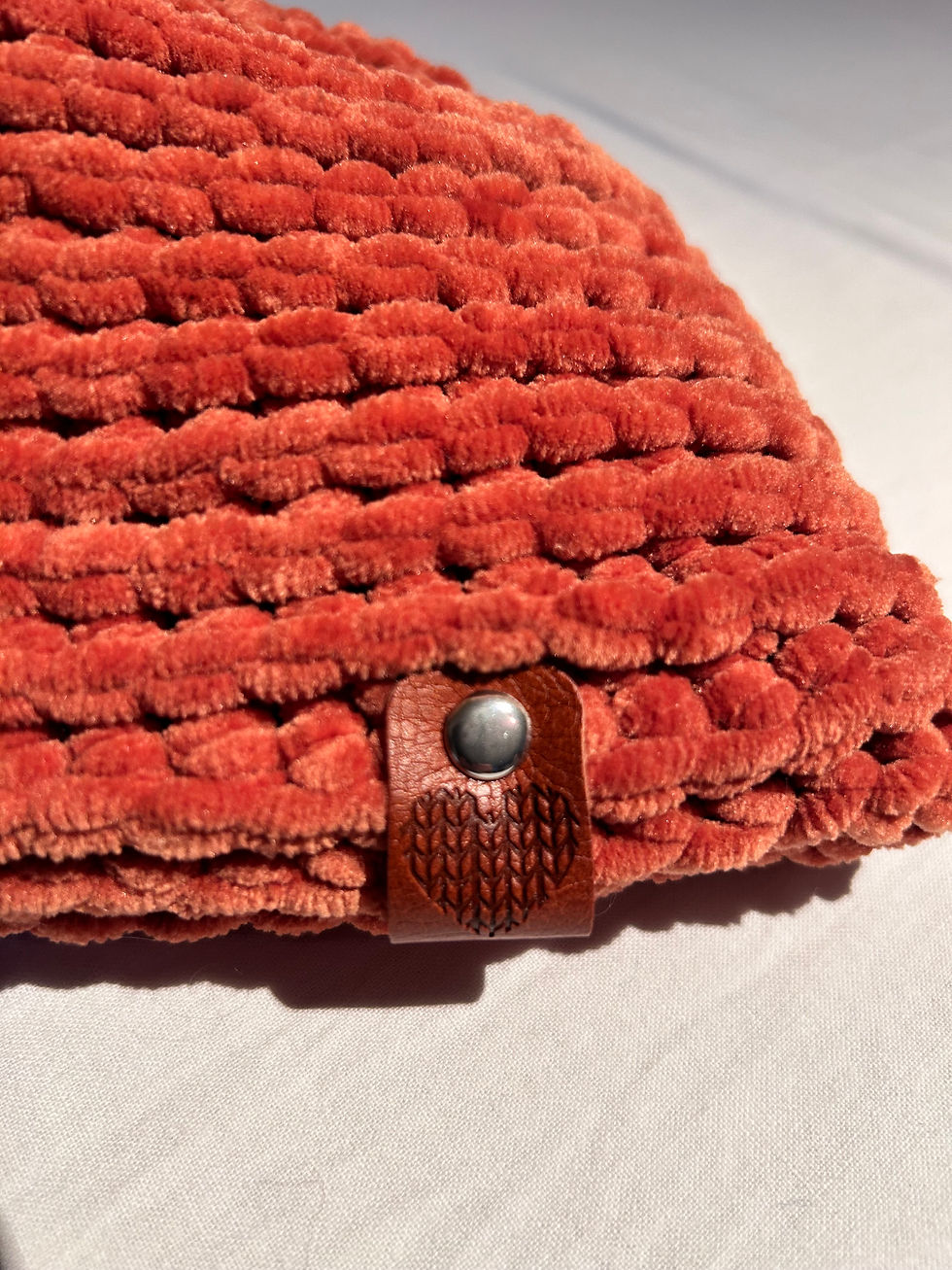 Thumbnail: Koperkleurige muts