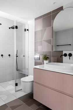Apartment Y&E by Vered Bonfiglioli