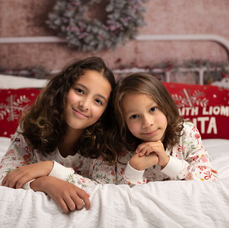 Christmas Family Portraits by Tatiana Bil Photography. Cork, Ireland.