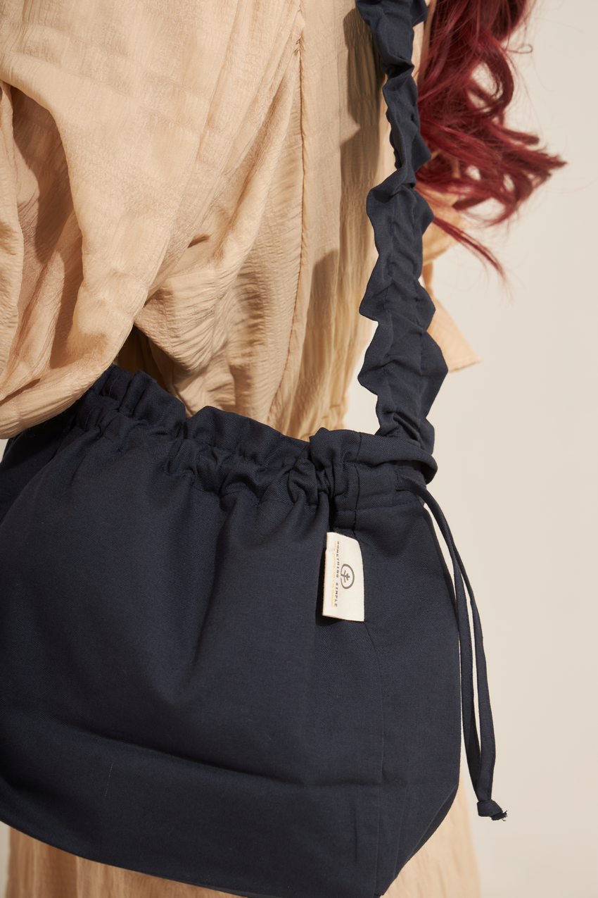 Thumbnail: PETAL - navy