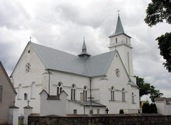 Viekšnių bažnyčia