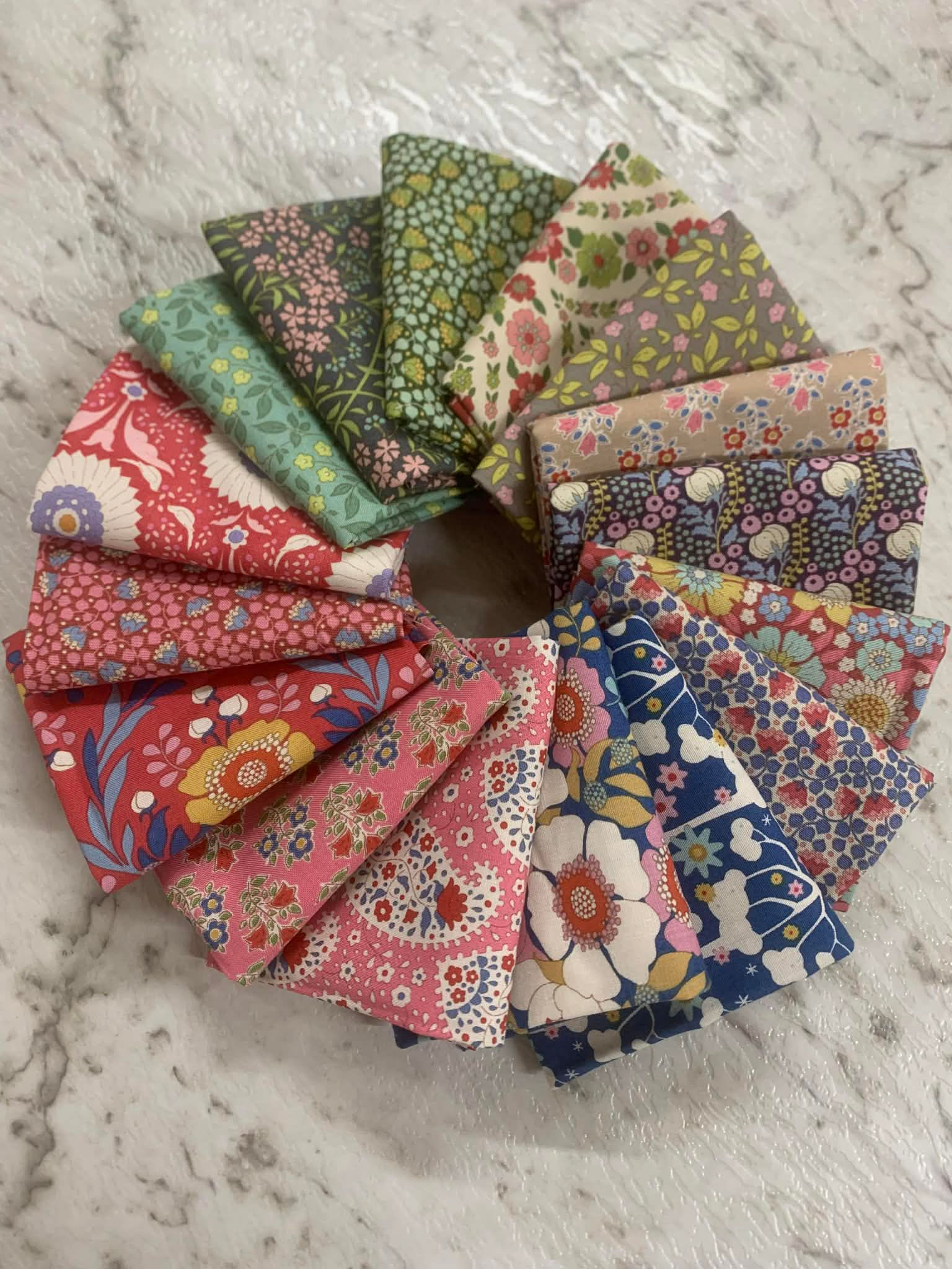Fat Eight  Bundle x 16