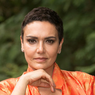 A "terapia" da aceitação da jornalista Flavia Lippi