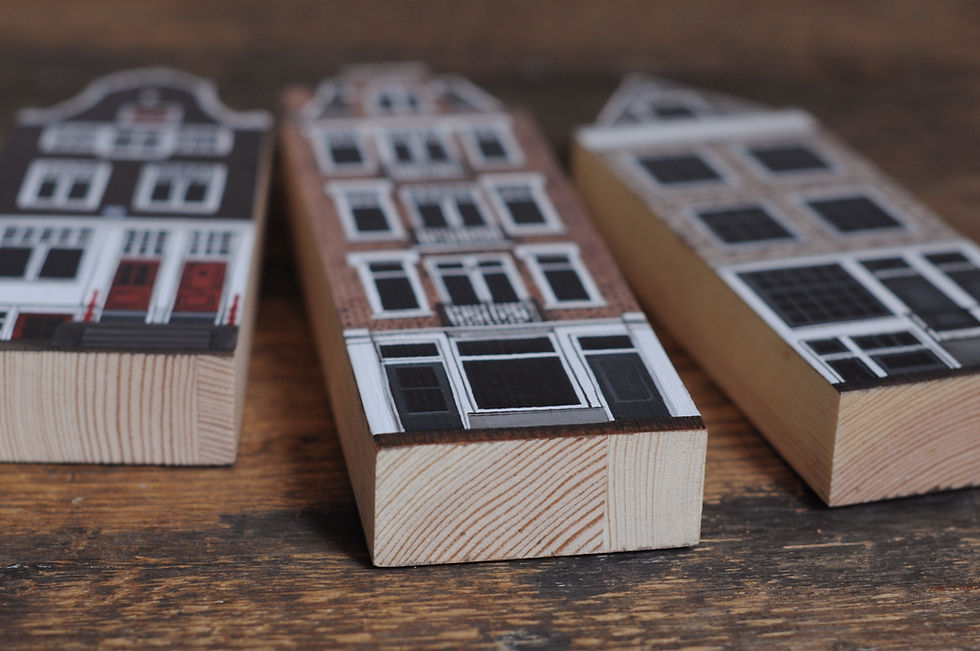 Thumbnail: Miniature Amsterdam houses hand painted by ANAMARKO