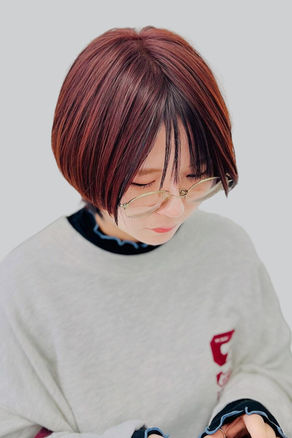 ブリーチなしのブラック×オレンジレッドのショートヘア✨