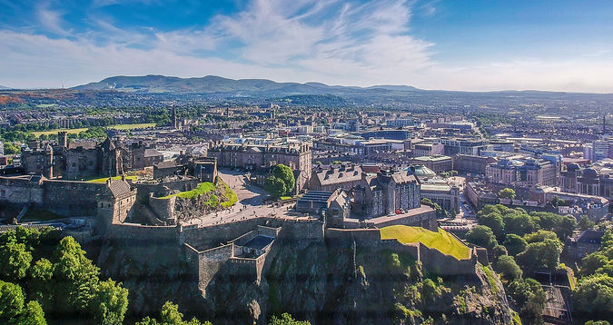 Edinburgh panoramic from castle.jpeg