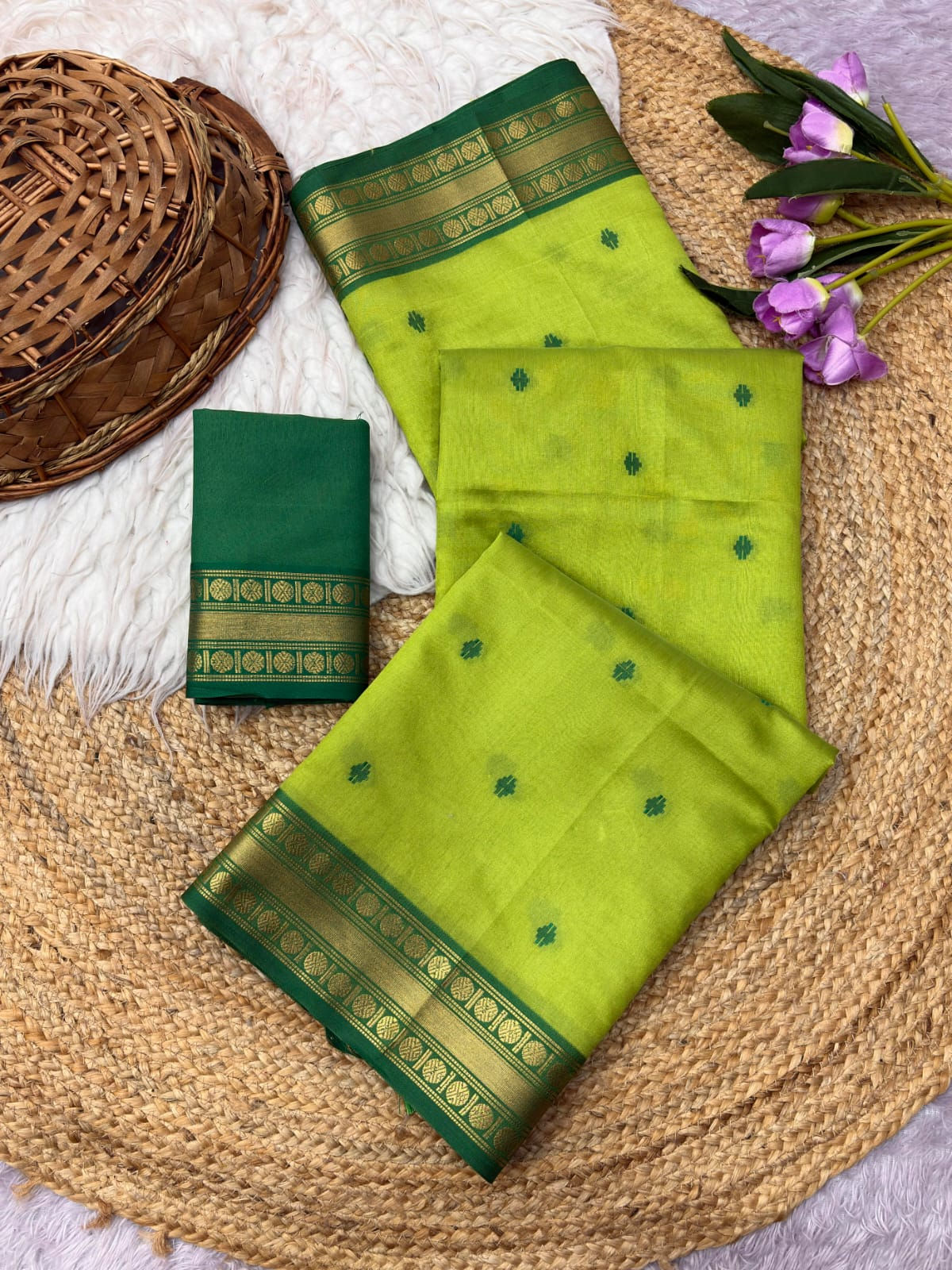 Trending Raw Silk Saree
