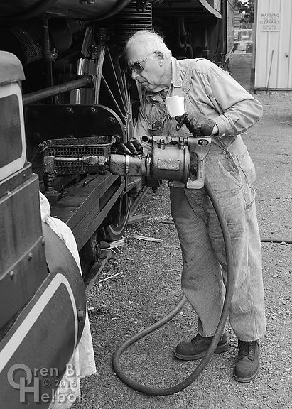 Wilmington & Western Railroad #98 at Marshallton volunteer fireman Don Young shooting alemite gun