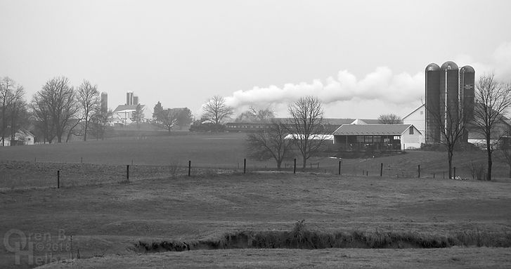 Strasburg Rail Road Long Curve, Amish farms