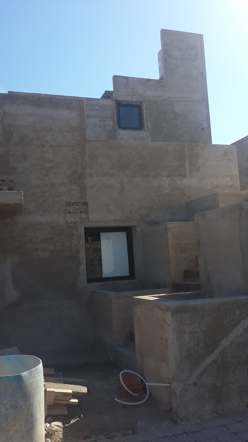 FACHADA INGRESOS/INF-SUP