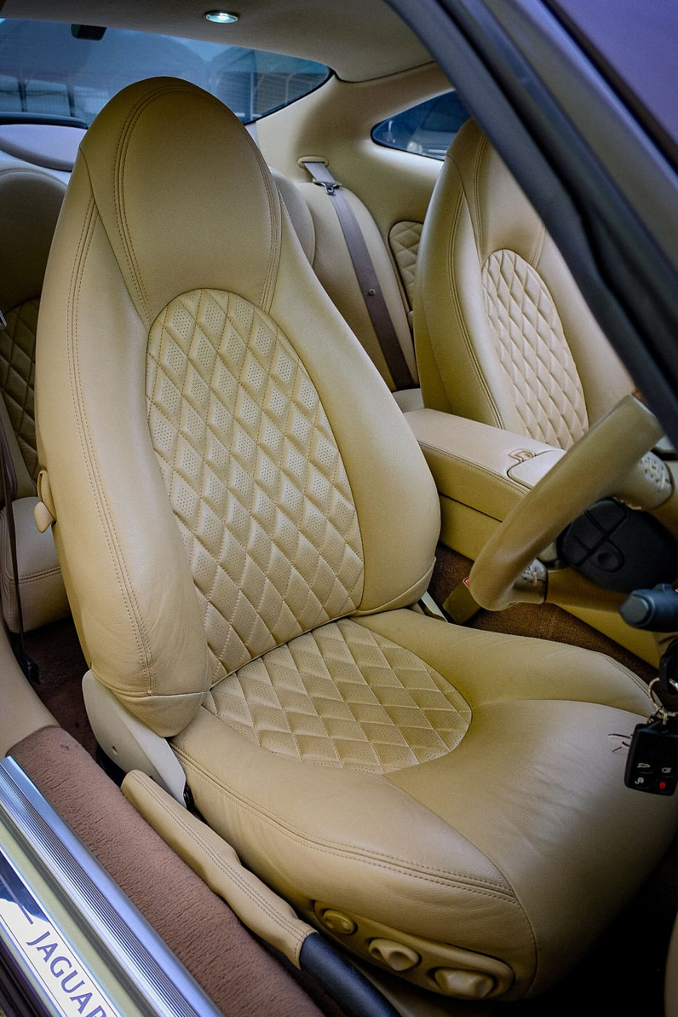 Thumbnail: 1998 Jaguar XKR