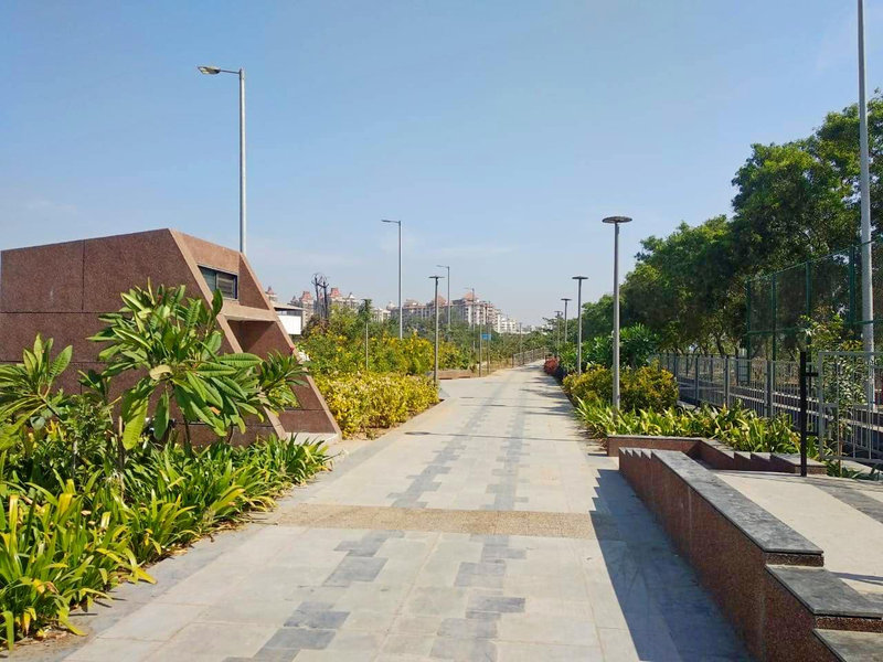 Surat Linear Park — image 25