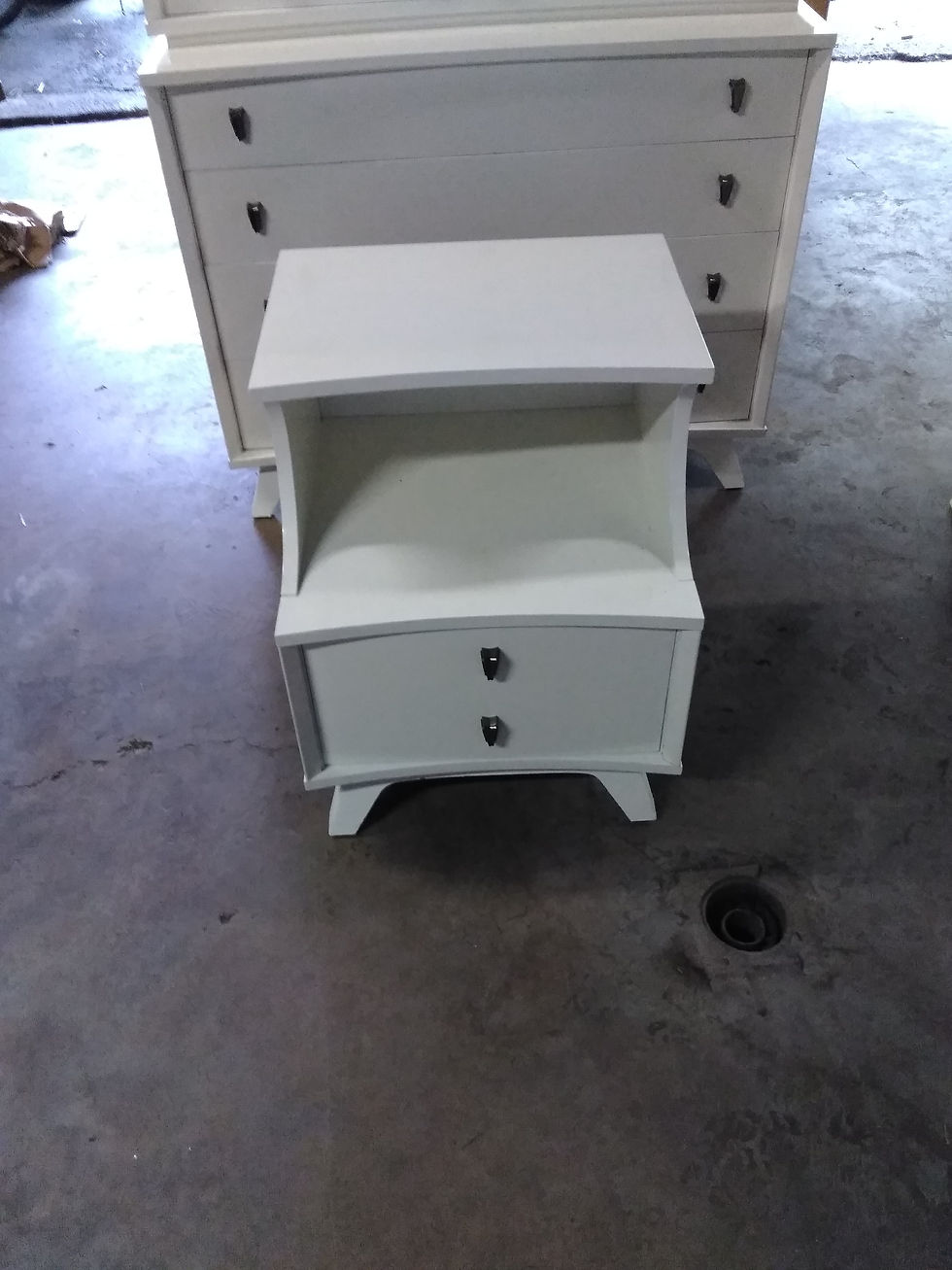 Thumbnail: Thomasville Bedroom Set Perfect Condition