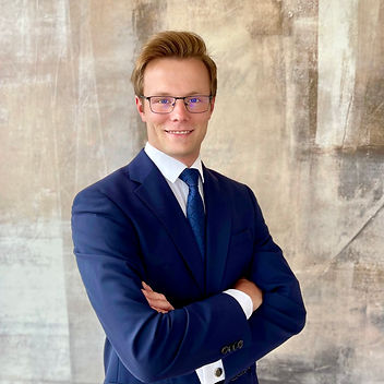 exceed mgt - Daniel Hochholz