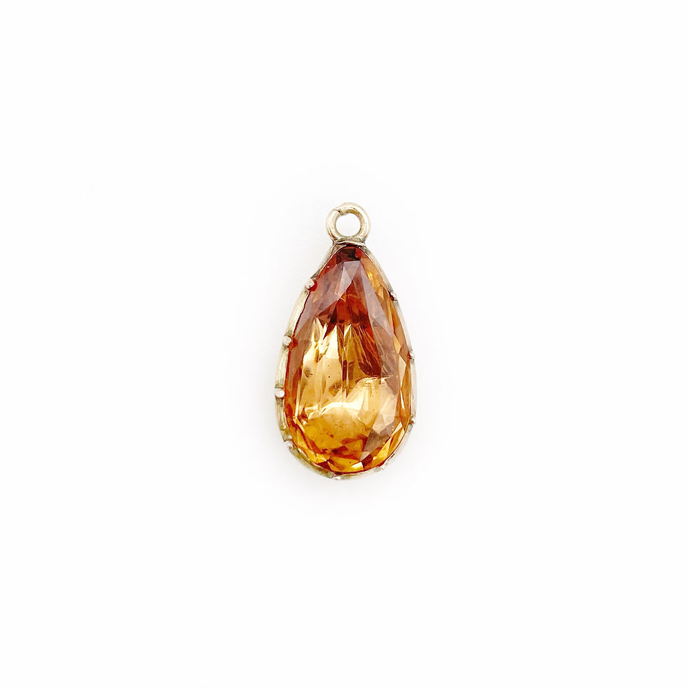 Georgian imperial topaz foiled pendant drop front view