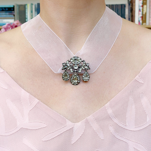 georgian 'chrysoberyl' paste girandole brooch | Cloudless Sulphur