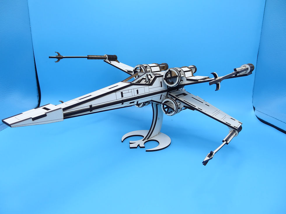 Miniature : Maquette vaisseau spatial "X"
