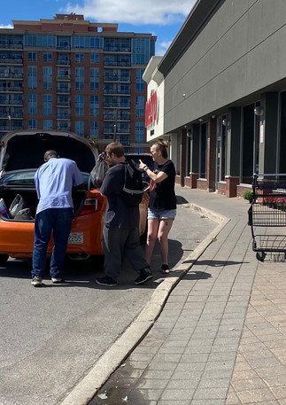 grocery store and taxis.jpeg