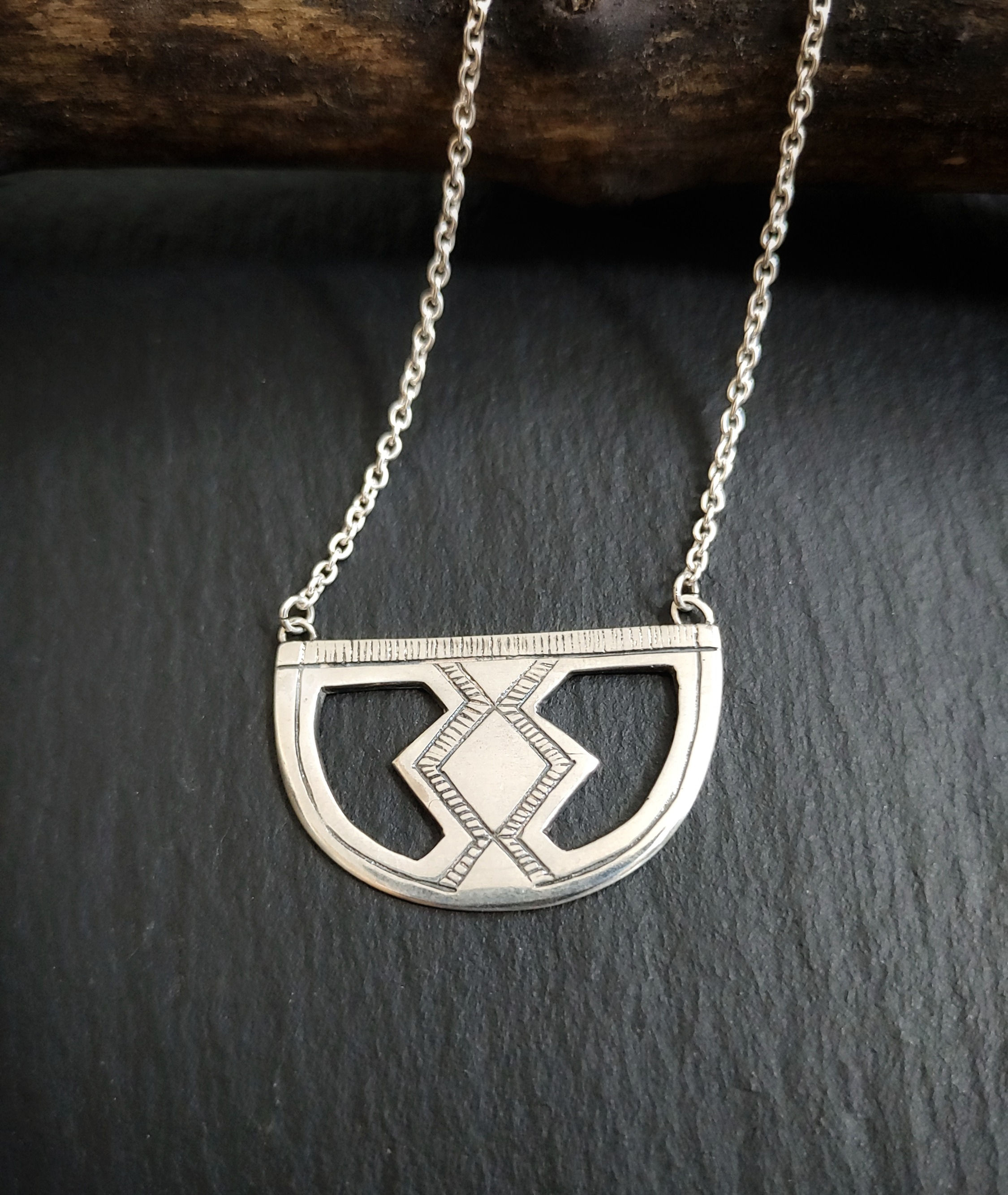 Meridian Necklace