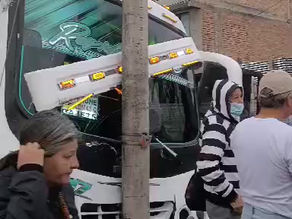 Siguen los accidentes de colectivos en Popayán: Nuevo caso en el barrio La Paz