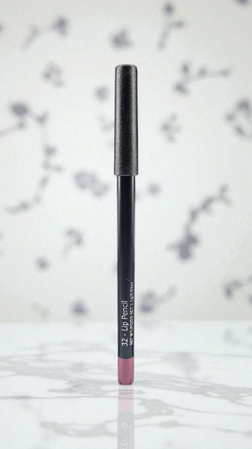 32 Lip Pencil (City Girl) | My Site 1