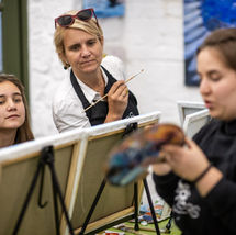 Budapest egyik legjobb élményfestő műhelye, ahol a kreativitás találkozik a jó hangulattal