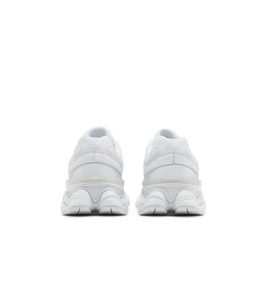Miniature : New Balance 9060, Triple White