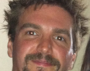 photo of instructor Robert Barker