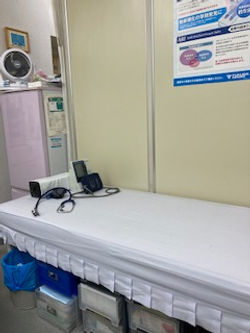 診察用ベッド