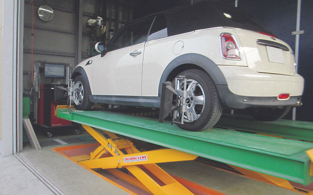 富士市 自動車販売 車検 整備 板金塗装 保険 有限会社小泉自動車工業