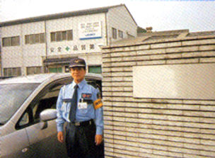 車輌常駐