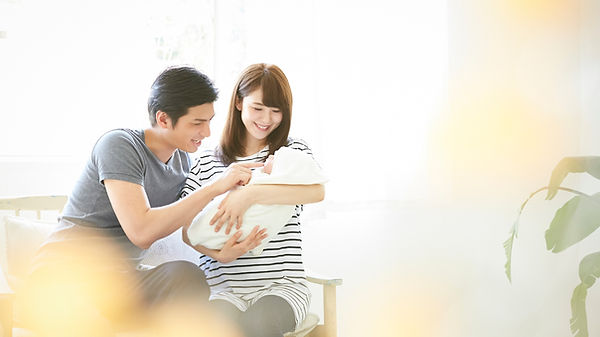 あらきクリニック 夫婦と赤ちゃん