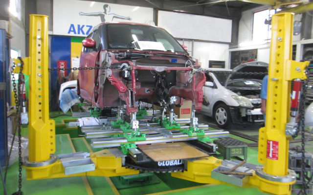 富士市 自動車販売 車検 整備 板金塗装 保険 有限会社小泉自動車工業