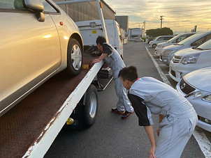 搭載車への車両積み込み
