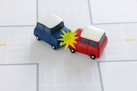 自動車保険もお任せください