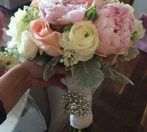 wedding boquets.jpg