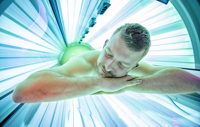 sun-bed-tanning-salon-getty-stock_edited