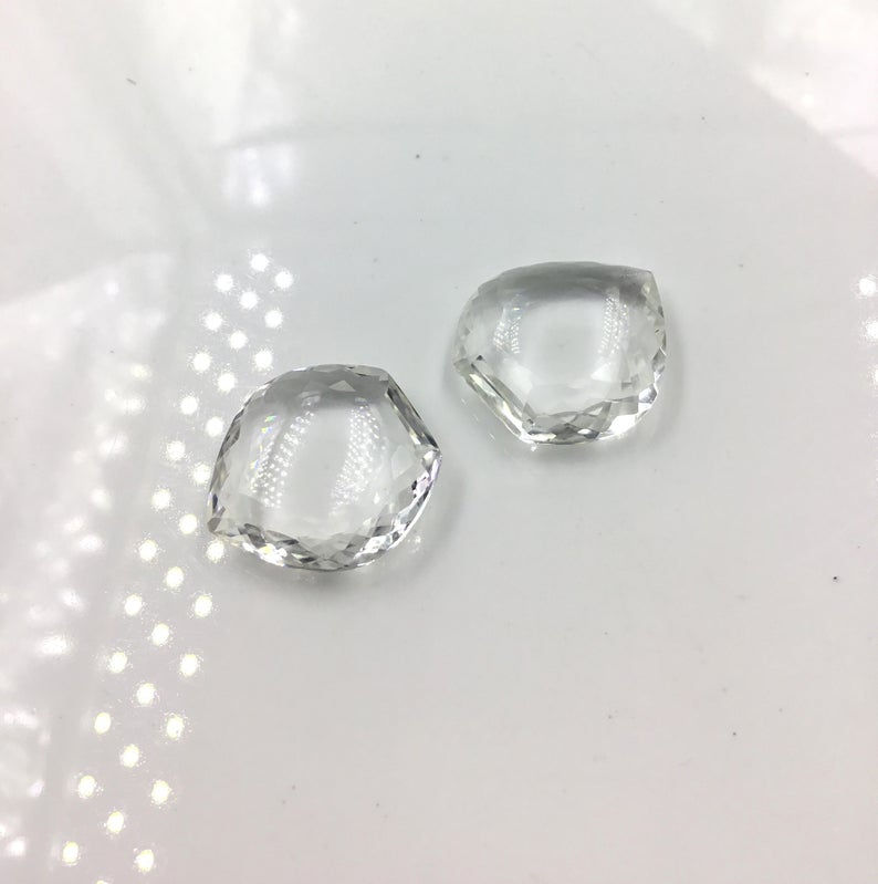 Miniatura: White Crystal Fancy Cut Stone Pair Crystal Gemstone Pair Natural Gems