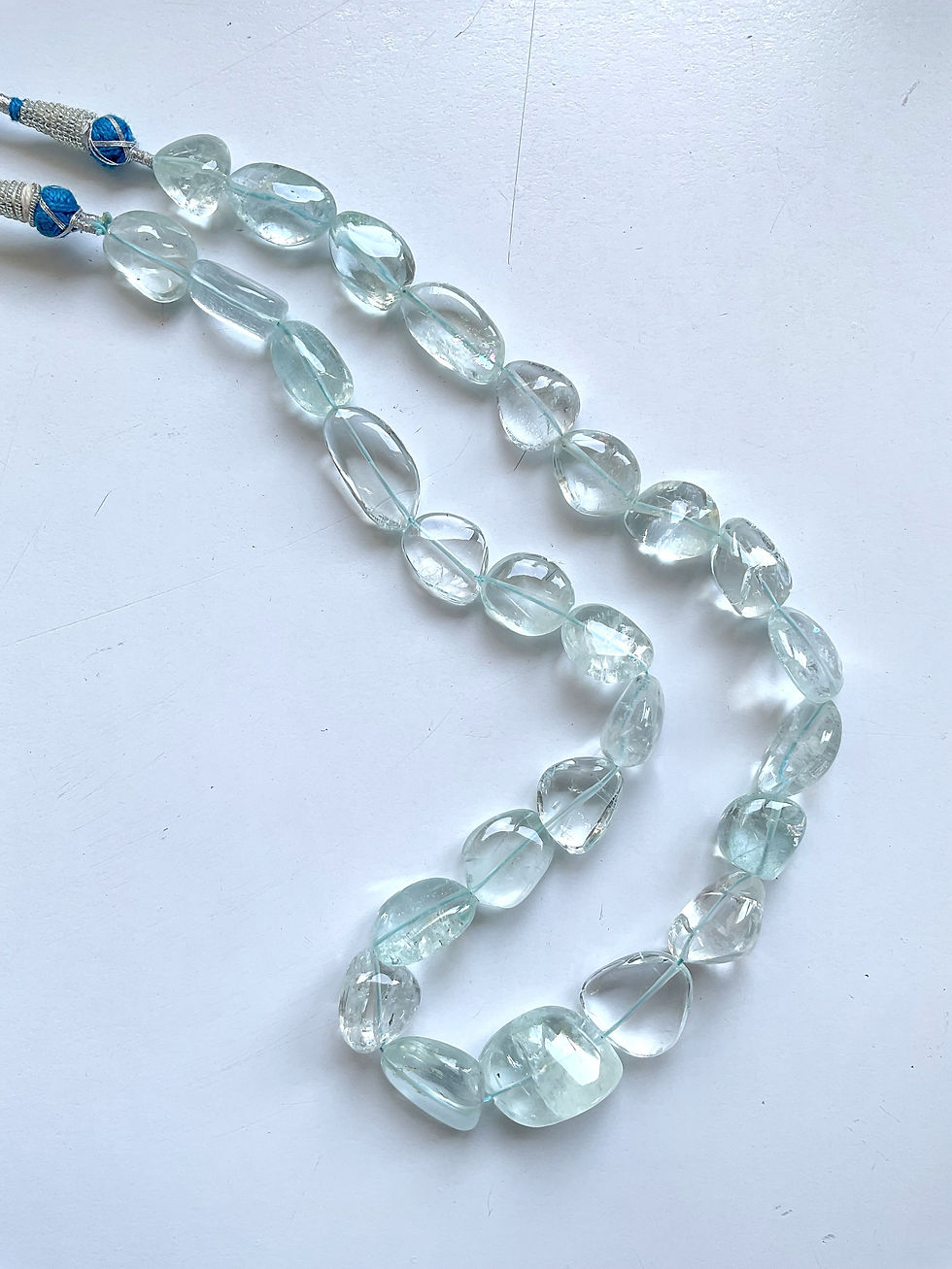 섬네일: 539.50 Carats Aquamarine Necklace Tumbled Plain Top Quality Natural Gemstone