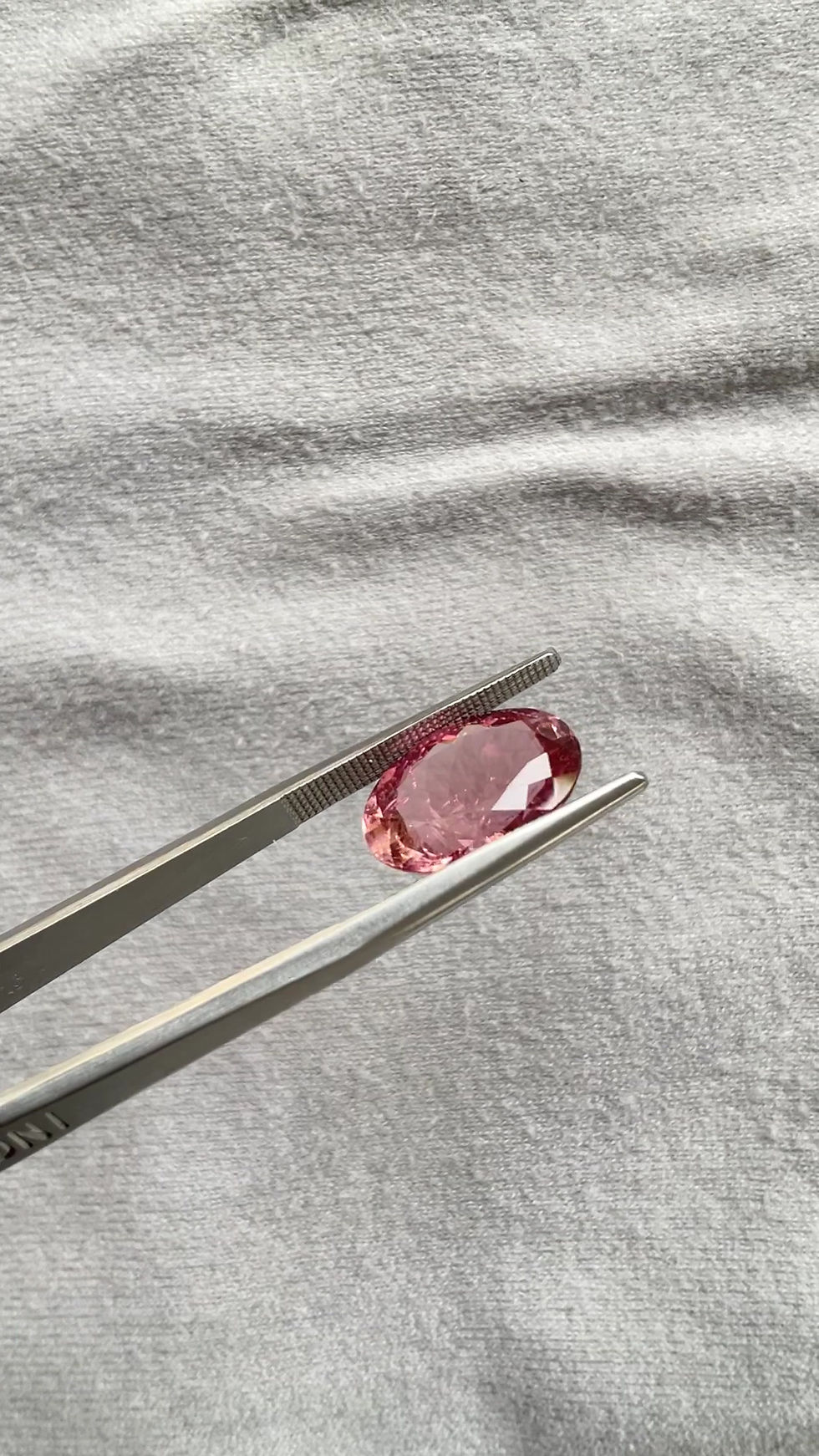 サムネイル： 6.53 Carats Pink Tourmaline Oval Faceted cut stone Fine Jewelry Natural Gemstone