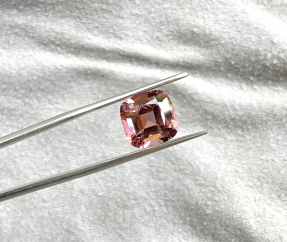 섬네일: 5.00 Carat Top Quality Peach Pink Tourmaline Cushion Cut Stone For Jewelry Gem