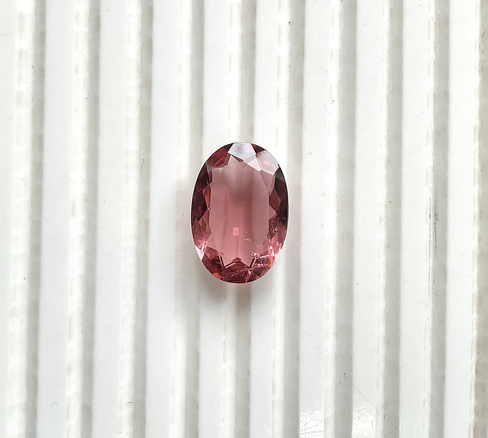 Miniatura: 9.55 Carats Pink Tourmaline Oval Faceted cut stone Fine Jewelry Natural Gemstone