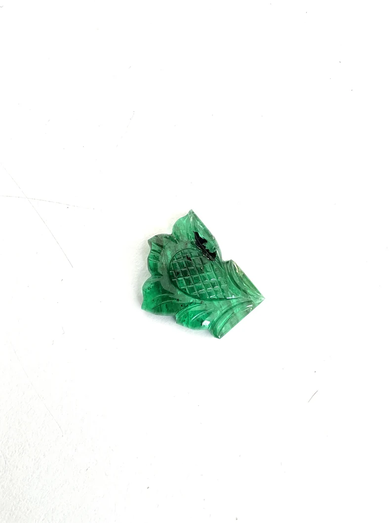 Miniature : Natural Emerald Fancy Flower Carving Loose Gemstone