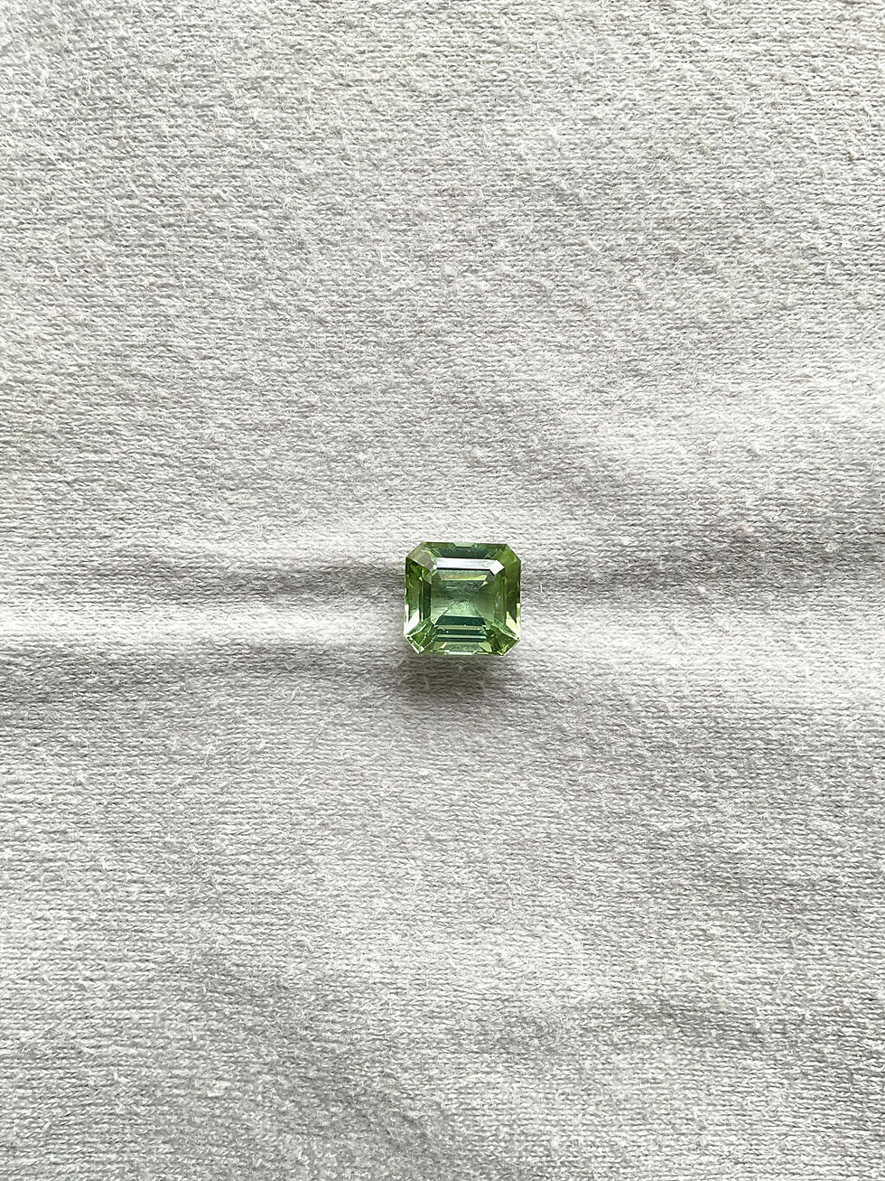 섬네일: 3.85 Carats Green Tourmaline Square Faceted cut stone Top Quality Natural gem