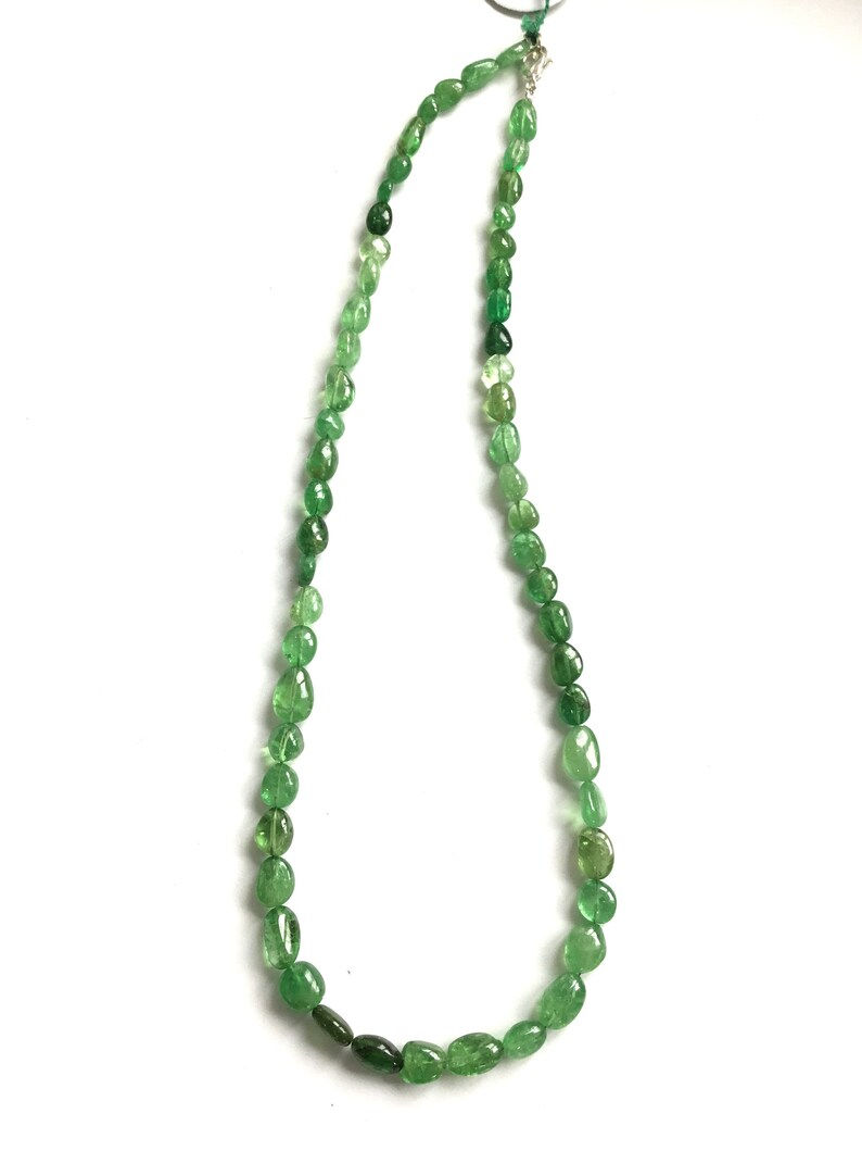 サムネイル： Natural Tsavorite Smooth Tumble Beads Gemstone Necklace