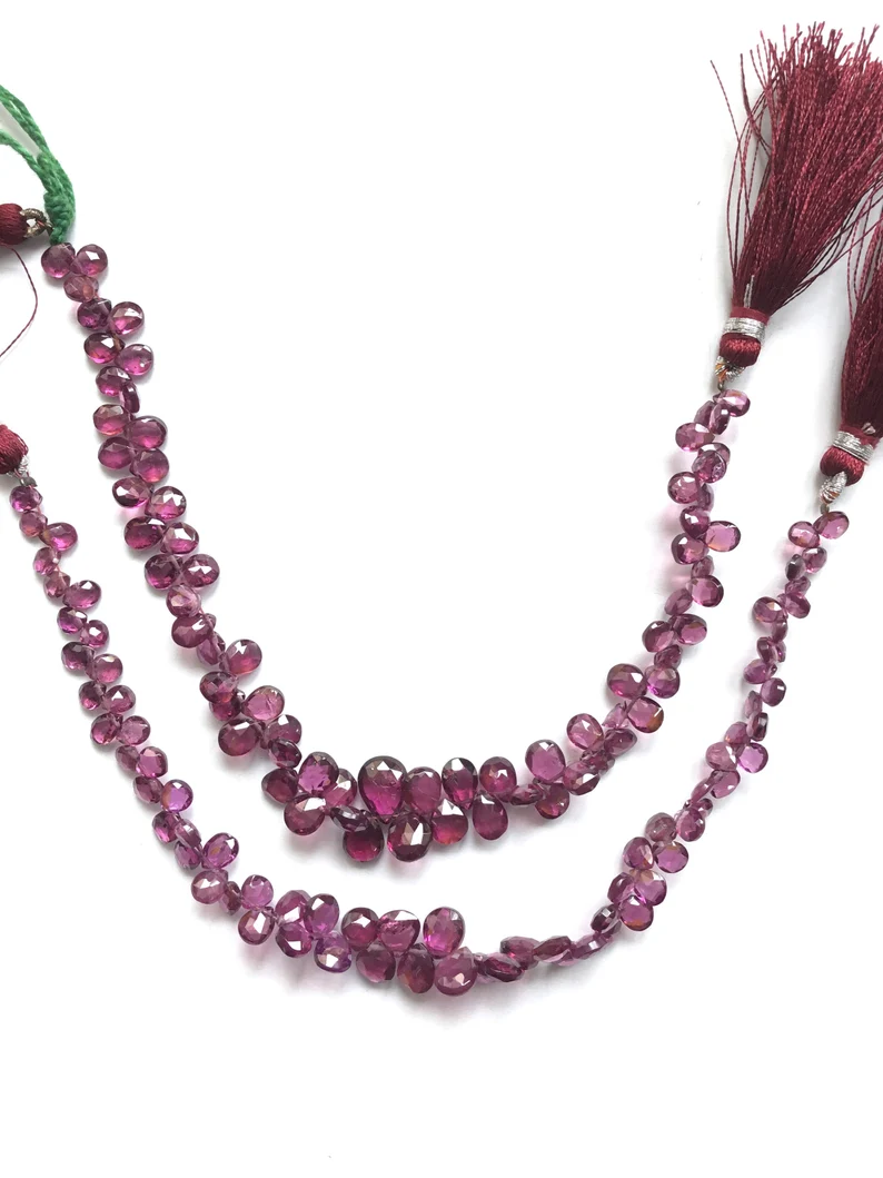 الصورة المصغرة: Garnet Faceted Briolettes Beads 1 Strand Natural Gemstone