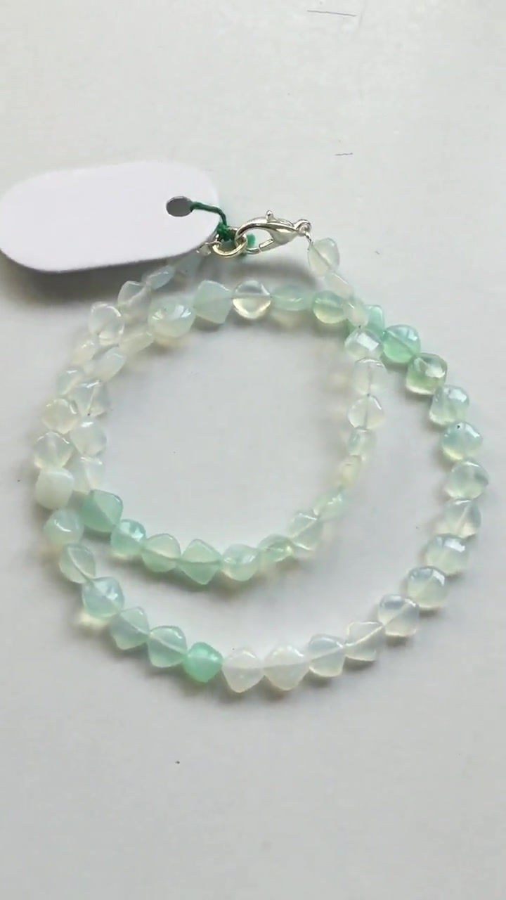 섬네일: Blue Opal Fancy Square Smooth Beads Gemstone Necklace