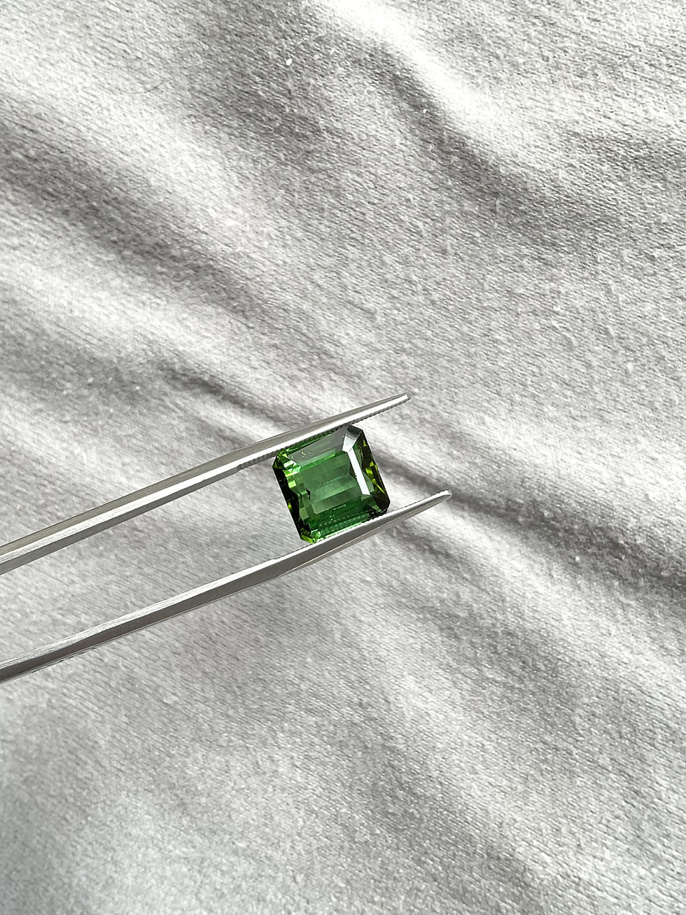 Miniatura: 6.39 carats green Tourmaline octagon Faceted cut stone Top Quality Natural gem