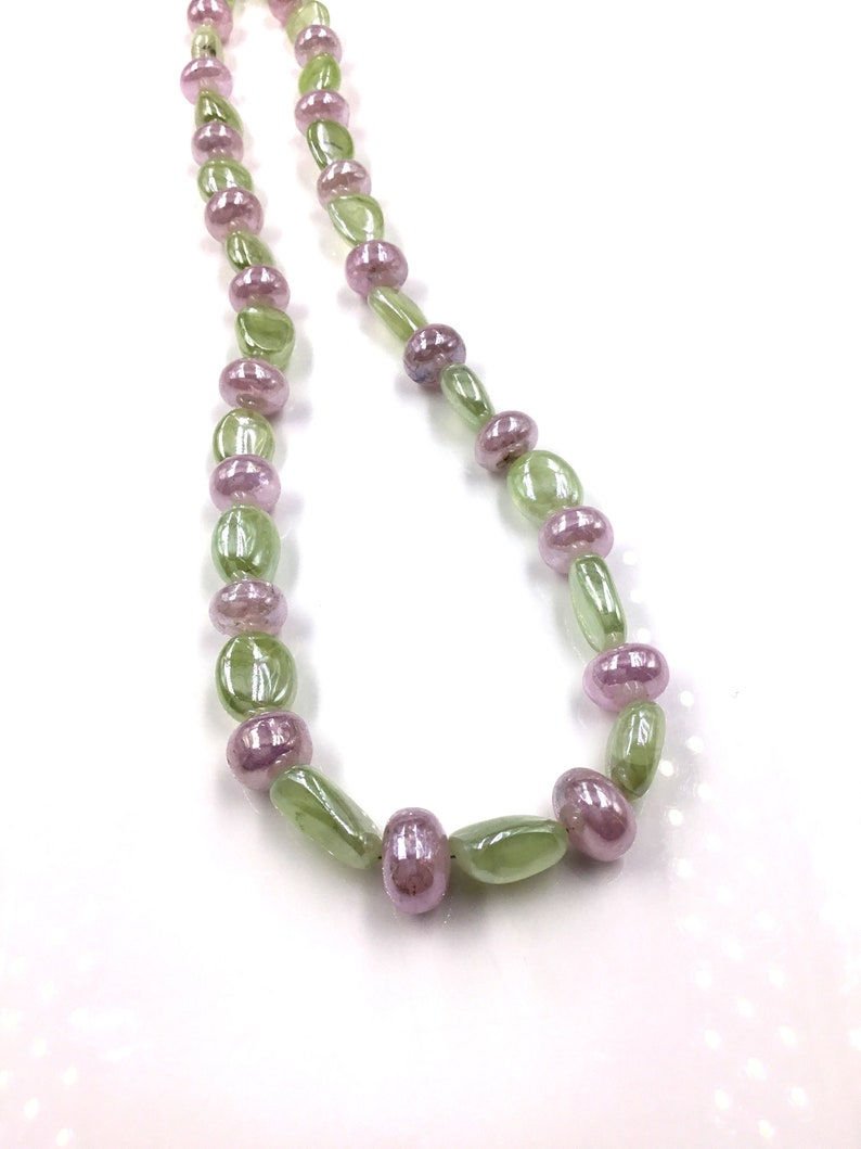 サムネイル： Natural Prehnite & Morganite Coated Fancy Beads Gemstone Necklace